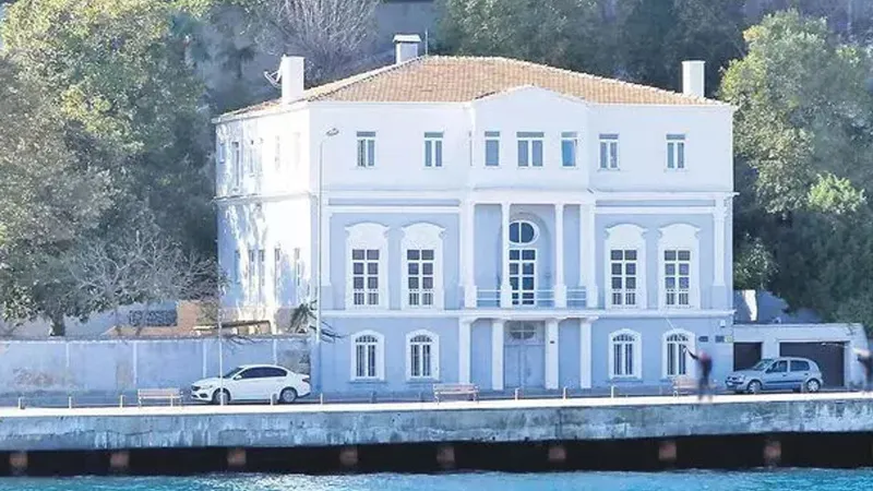 17 yıllık dava sonuçlandı! Boğaz'daki 200 yıllık yalı mirasçılara kaldı! Değeri 1.5 milyar