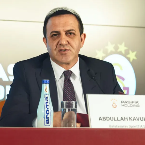 Abdullah Kavukcu ayrılığı açıkladı!