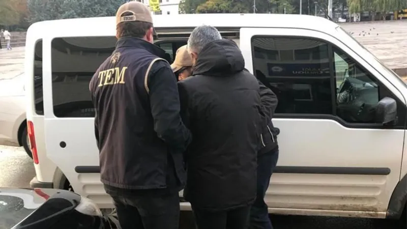 Ankara merkezli 6 ilde FETÖ operasyonu: 10 gözaltı kararı