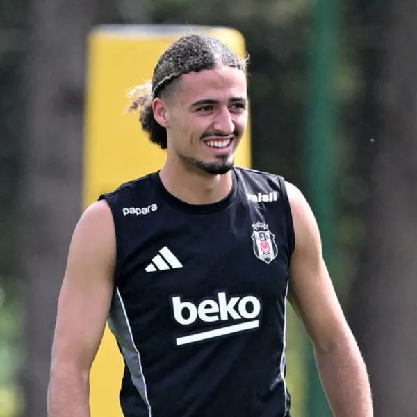 Beşiktaş'ta Taylan Bulut Sürprizi! Yerli Statüsü Onaylandı mı?