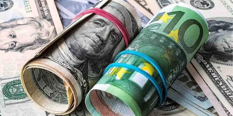 Dolar ve Euro'da Şok Değişim! İşte Güncel Kur Fiyatları