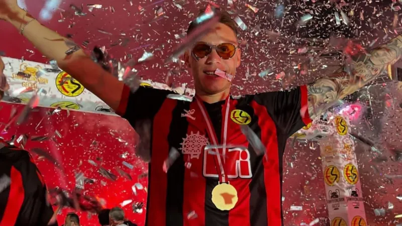 Erdin Üzer, Eskişehirspor camiasına veda etti