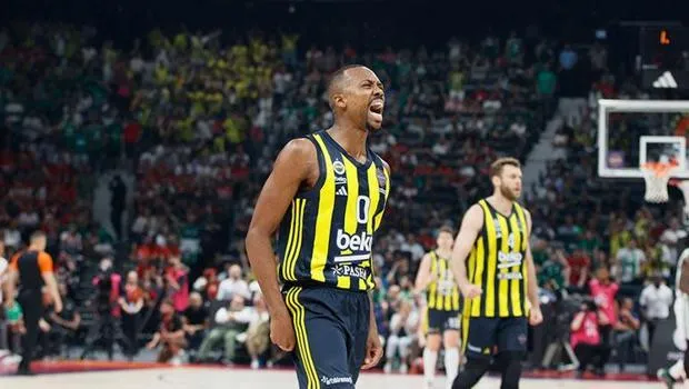 Eski Karşıyakalı McCollum'un final gururu!