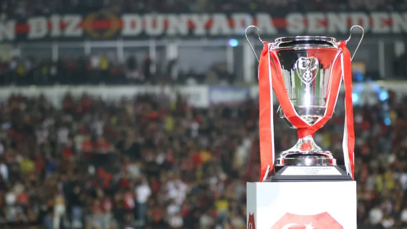 Eskişehirspor Şampiyonluk Coşkusu: Ceza Konseri ve Kupa Töreni!