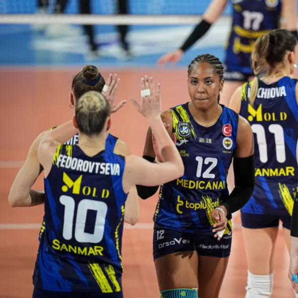 Fenerbahçe Medicana'da 7 ayrılık!