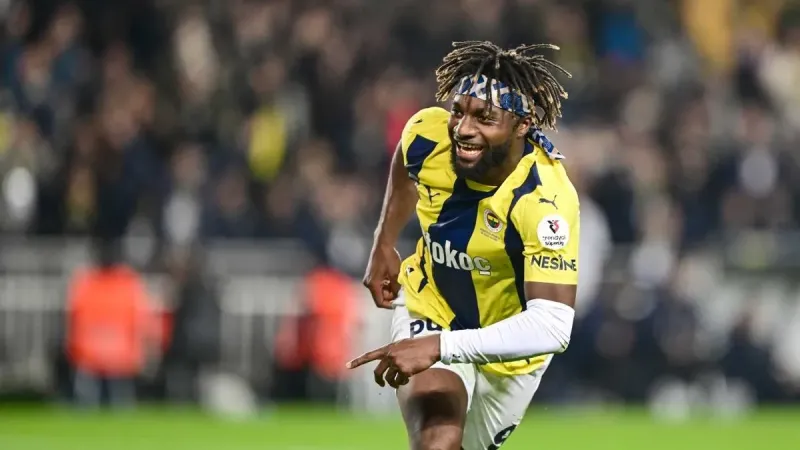 Fenerbahçe'de Şok Ayrılık! O Yıldız Veda Etti!
