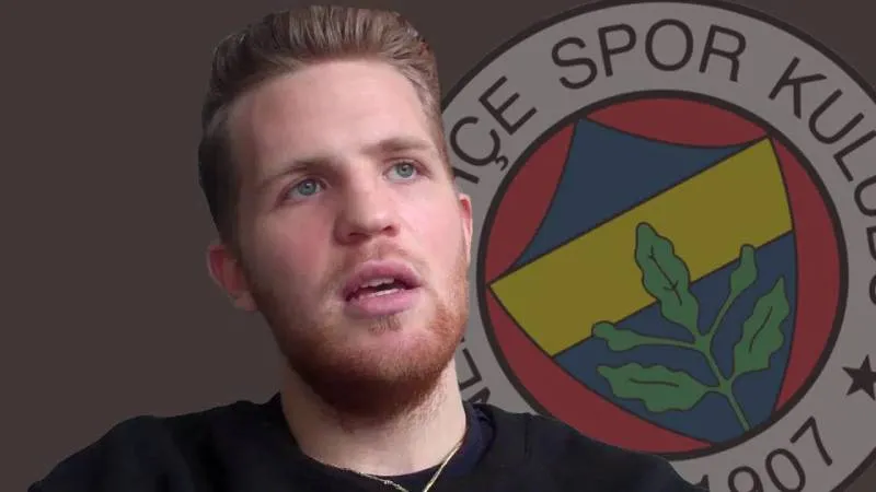 Fenerbahçe'de Bomba Transfer! Devin Özek Sahaya İndi!