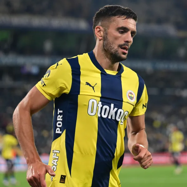 Fenerbahçe'de Şok Ayrılık! Tadic Gidiyor Mu? İşte Detaylar