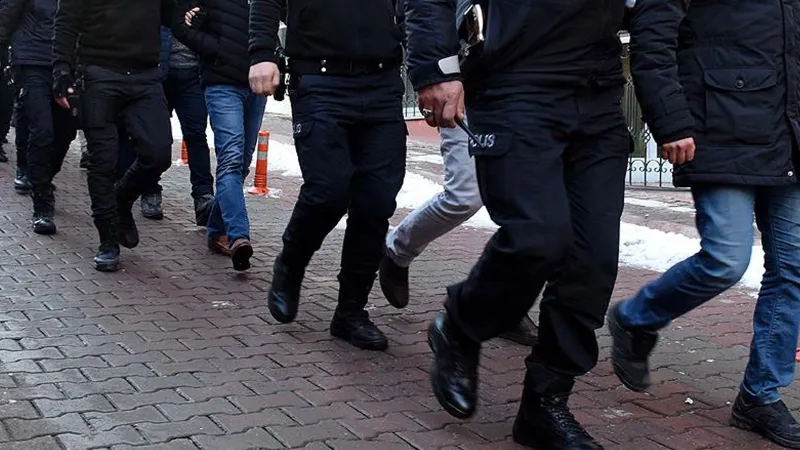 FETÖ Operasyonu: 13 Şüpheliye Gözaltı! Sınav Hırsızlığı İddiası