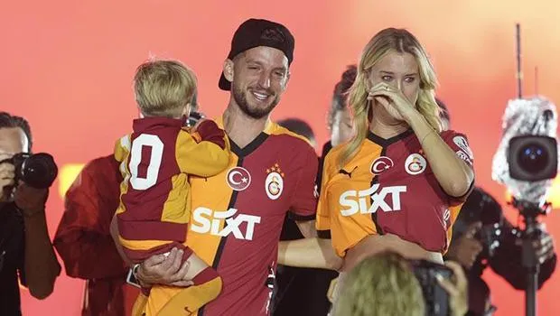 Mertens'ten Duygusal Veda! Galatasaray'a Elveda Mı Dedi?
