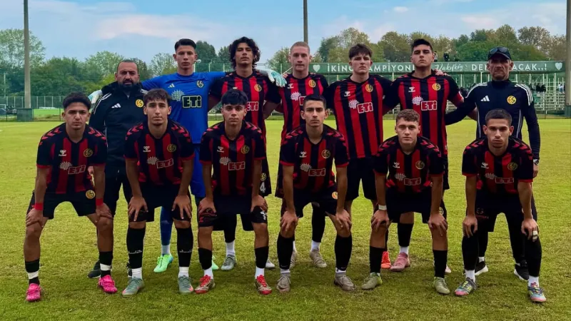 Genç Şimşekler, Bursaspor’dan 3 puanı söktü aldı