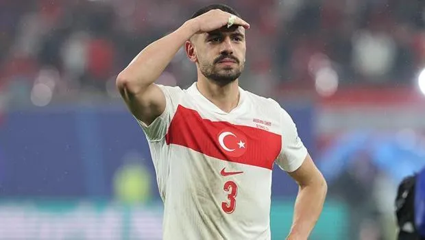 Merih Demiral İstanbul'a mı Geliyor? Transferde Şok İddia!