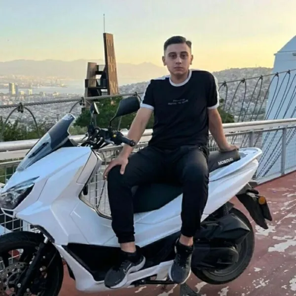 Kavgada kayalıklardan denize düştü!