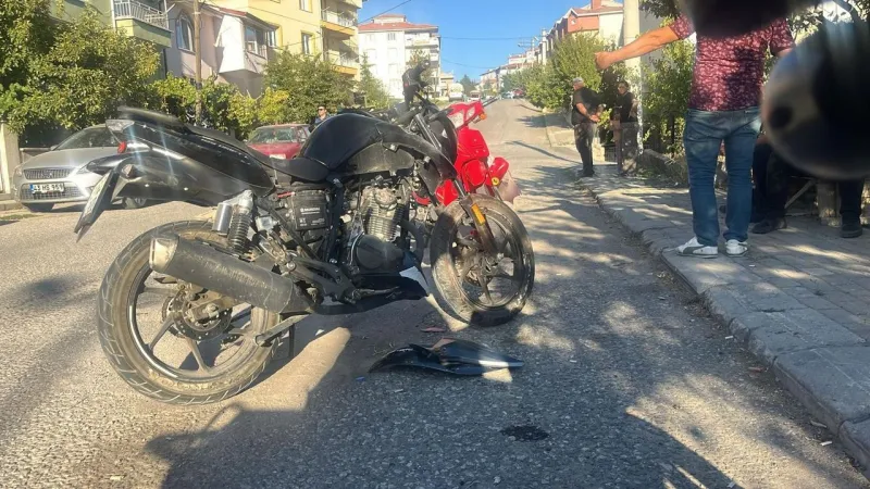 Kütahya'da Motosiklet Kazası! Sürücülerin Durumu Nasıl?