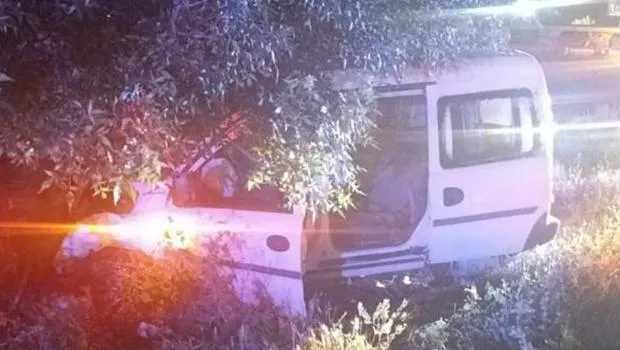 Konya'da Feci Kaza! Araç Ağaca Çarptı, 6 Yaralı! Şok Detaylar