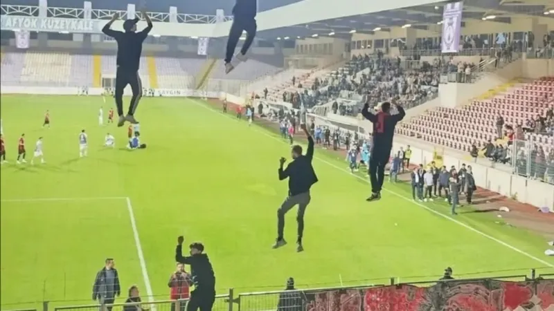 Eskişehirspor Tribünleri Kapanıyor Mu? Taraftardan Kritik Uyarı!