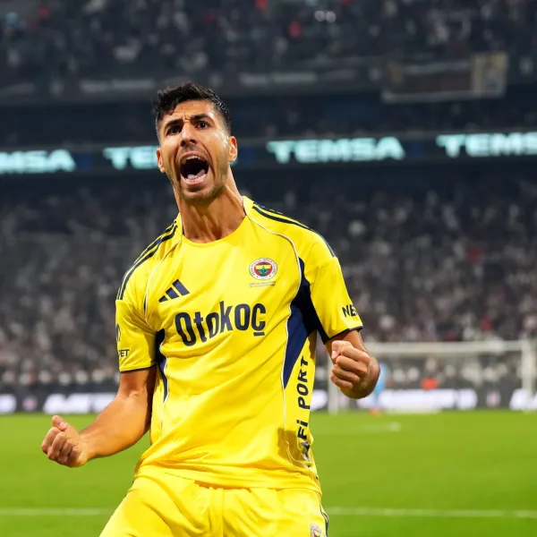 Fenerbahçe Derbi Zaferi! Beşiktaş'ı Deplasmanda Yıktı, Lig Karıştı!