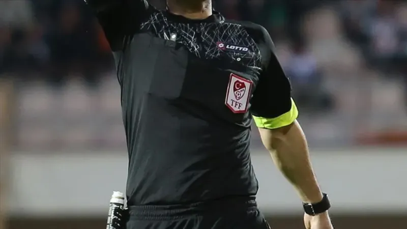 Eskişehirspor Uşakspor Maçının Hakemi Şaşırttı! İşte O İsim