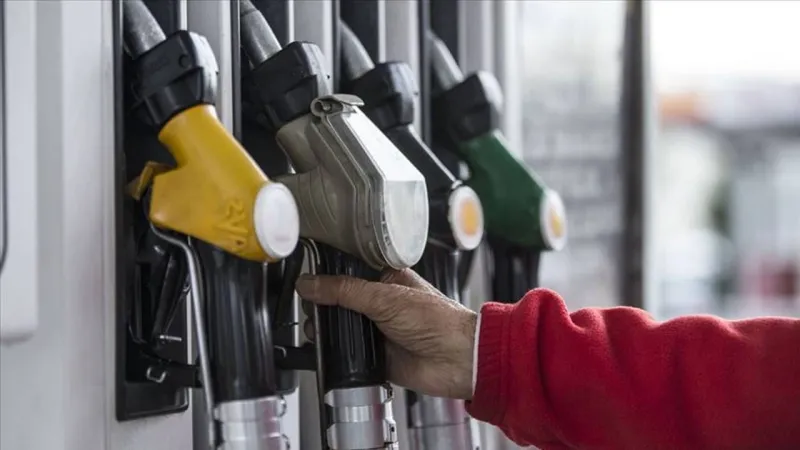 Motorine Zam Şoku! İşte Yeni Fiyatlar ve Akaryakıt Piyasası