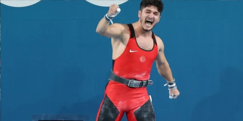 Muhammed Furkan Özbek dünya şampiyonu