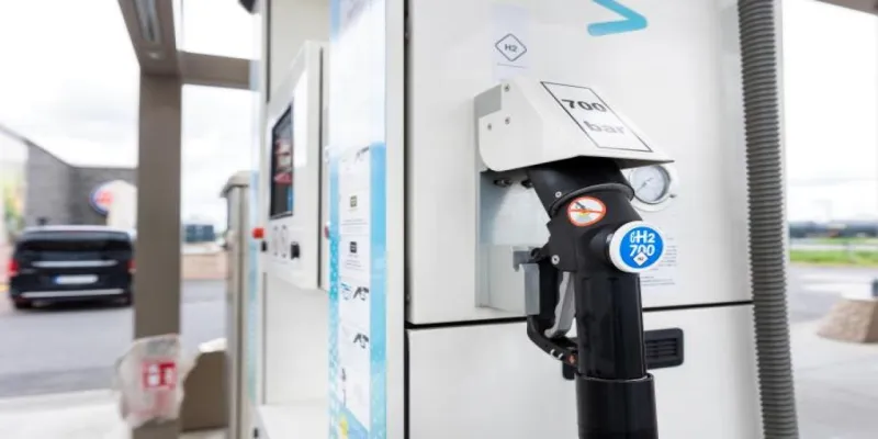 Benzine Veda mı? Hidrojenden 700 Kat Güçlü Yeni Yakıt Şoku!