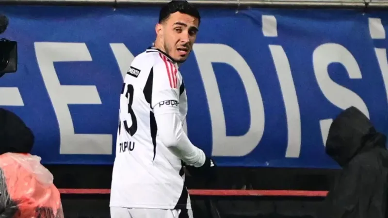 Beşiktaş'a Şok! Emirhan Topçu Sakatlandı! Ne Zaman Dönecek?