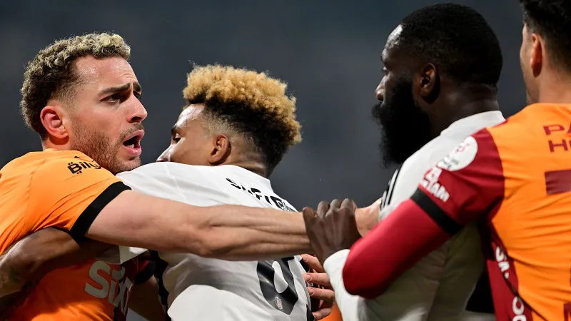 Beşiktaş, Galatasaray'ın yenilmezlik serisini nasıl bitirdi