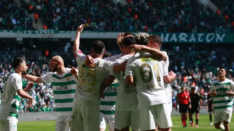 Bursaspor Şampiyonluğa Koşuyor! 3. Lig'de Yükselme Heyecanı!