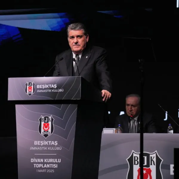 Beşiktaş Divan Kurulu Canlı: Serdal Adalı'dan Şok Açıklamalar!