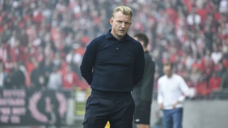 Dirk Kuyt'ın Beerschot'u Belçika Ligi'nde küme düşüyor