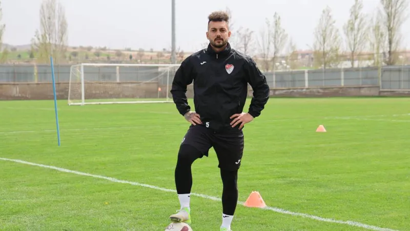 Beykan Şimşek Salah'ı Solladı! Elazığspor'dan Dünya Yıldızı Çıktı!
