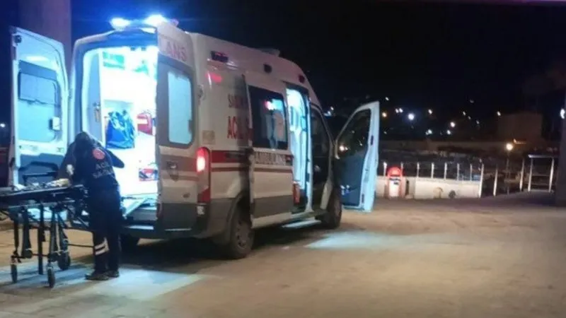 Bilecik'te Kan Donduran Olay! Eşini Boynundan Bıçakladı!