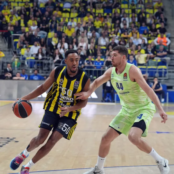 Fenerbahçe Beko'ya Şok! Barcelona Kabusu Devam Ediyor!