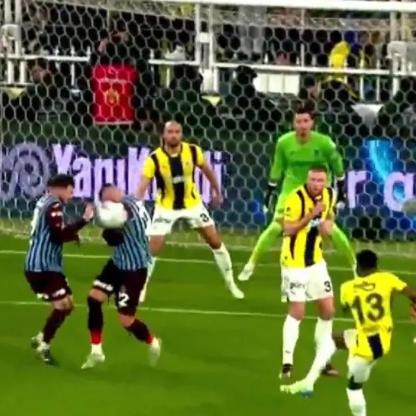 Fenerbahçe'nin Penaltı İtirazı! Hakem Kararı Şok Etti!