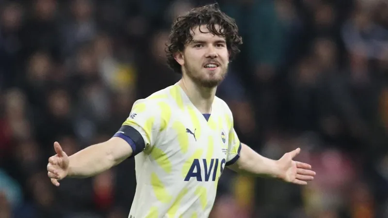 Son Dakika! Ferdi Kadıoğlu, Brighton'a 30 Milyon Euro'ya Gitti!