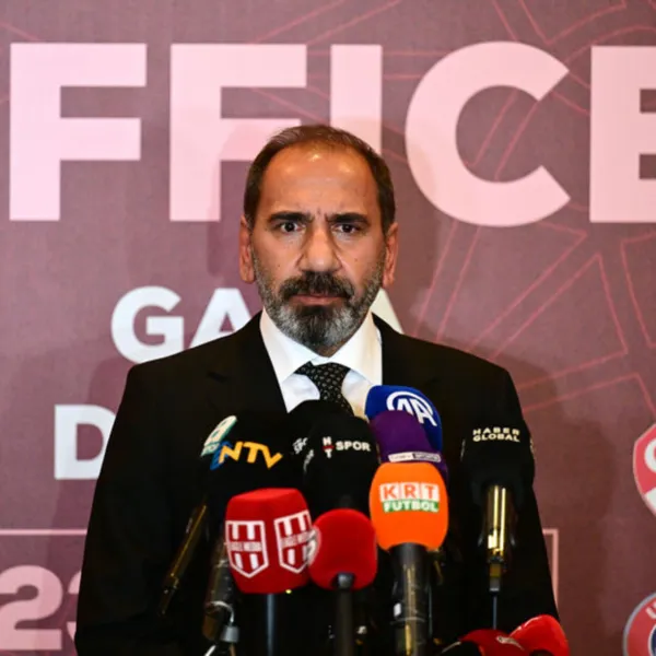 FIFA'dan İstanbul Hamlesi! İstiklal'e Merkez mi Kuruluyor?