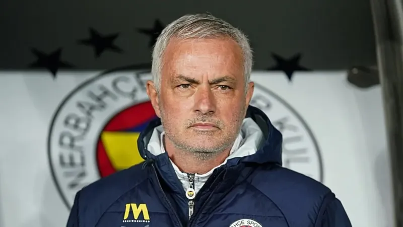 Kostic Neden Yok? Mourinho'dan Şok Açıklama! Trabzonspor Maçı Sırrı
