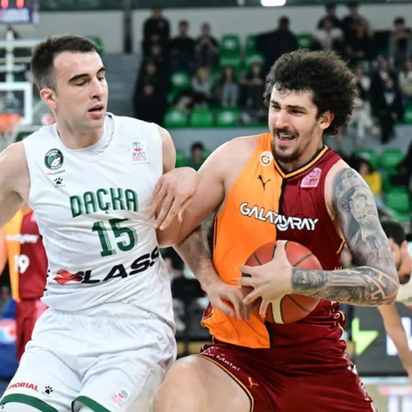 Galatasaray'a Şok! Darüşşafaka Deplasmanda Fena Vurdu!