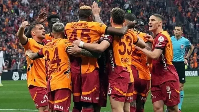 Galatasaray Dağılıyor Mu? Yıldızlara Şok Transfer Teklifleri!