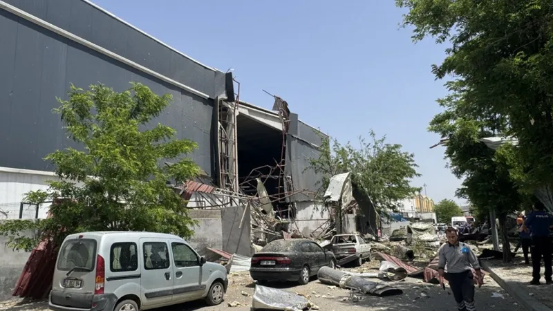 Gaziantep'te Fabrika Kazanı Patladı! 7 İşçi Yaralı