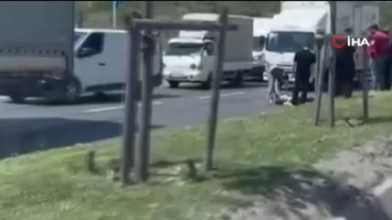 İstanbul'da TIR dehşeti! Yaya can verdi, işte ilk görüntüler
