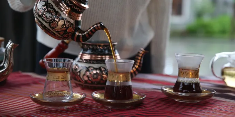 Japon Çay Ustası Rize'de! İnce Belli Bardakla Sınavı Geçti mi?