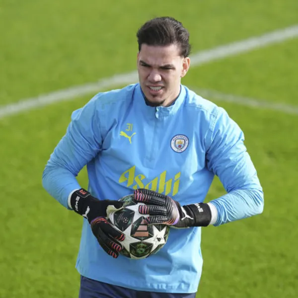 Ederson'dan Asist Şov! M.City Farklı Galip!