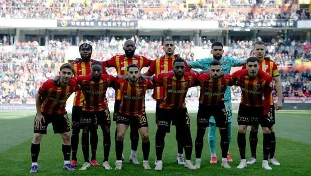 Kayserispor Şoku! Fenerbahçe Maçında 4 Yıldız Yok!