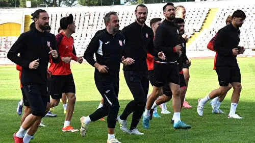 Ümraniyespor'dan Transfer Bombası! İşte Anlaşma Sağlanan 7 Futbolcu