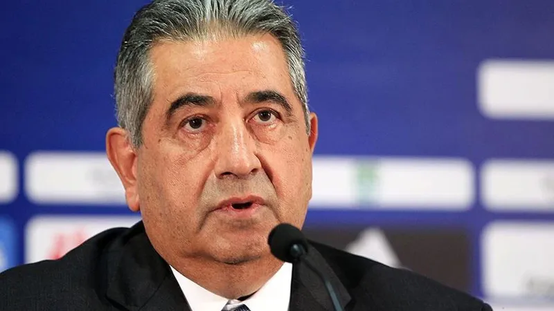 Mahmut Uslu'dan Ali Koç'a Şok Sözler: İstifa Et Artık!