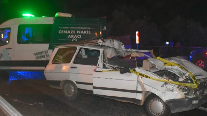 Mersin'de Feci Kaza! Otomobil Sürücüsü Can Verdi