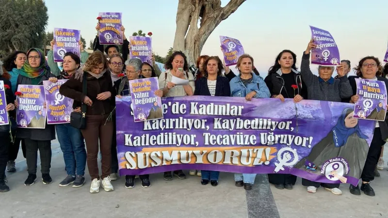 Mersin'den Suriye'ye Karanfil: Katliama Sessiz Kalmadılar!