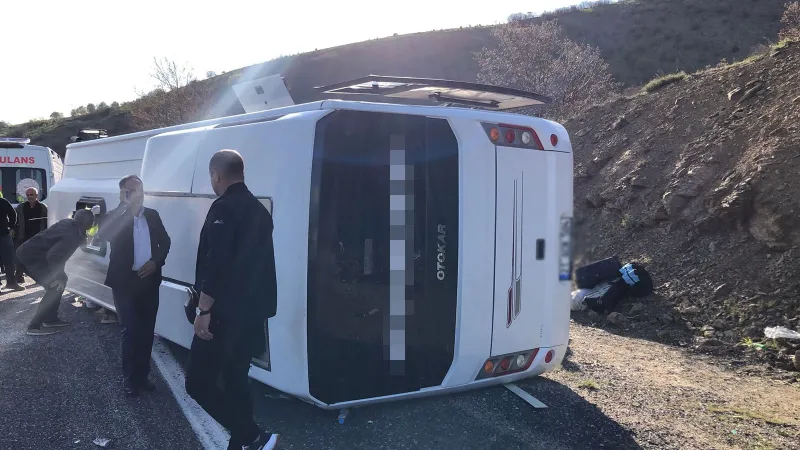 Elazığ'da Midibüs Faciası! Çok Sayıda Yaralı Var