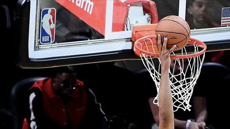 NBA Play-in: Curry ve Butler Şov! Warriors, Grizzlies'i Devirdi